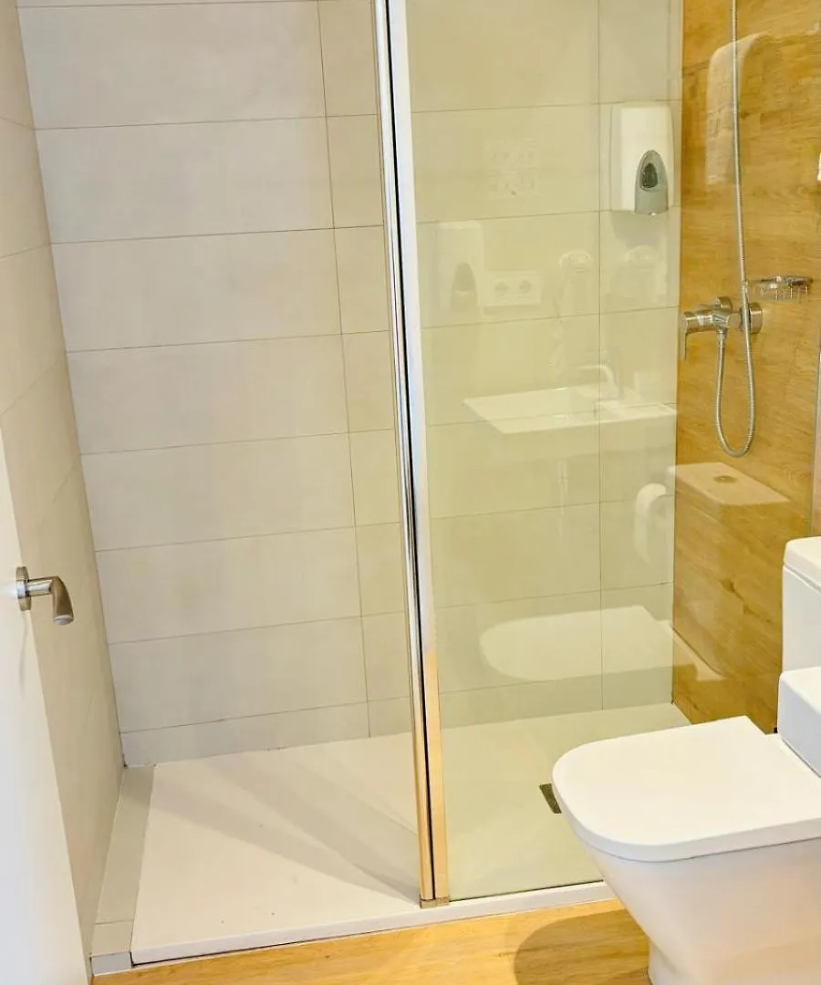 Hostal Sans Barcelona Guest house