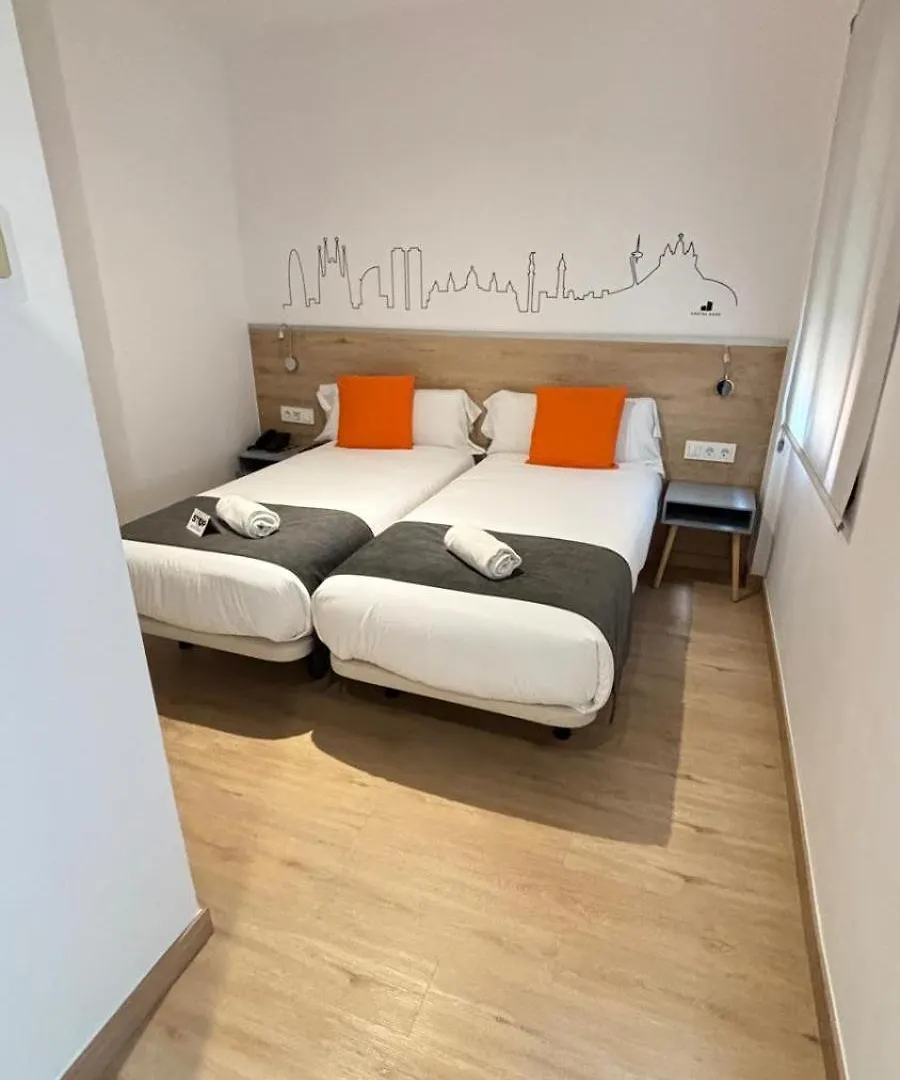 בית הארחה ברצלונה Hostal Sans