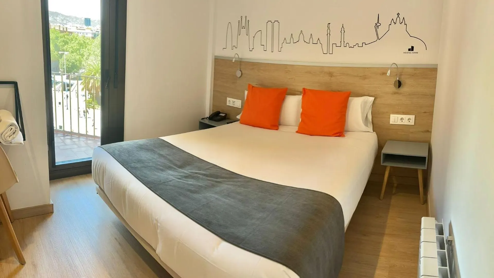ברצלונה Hostal Sans