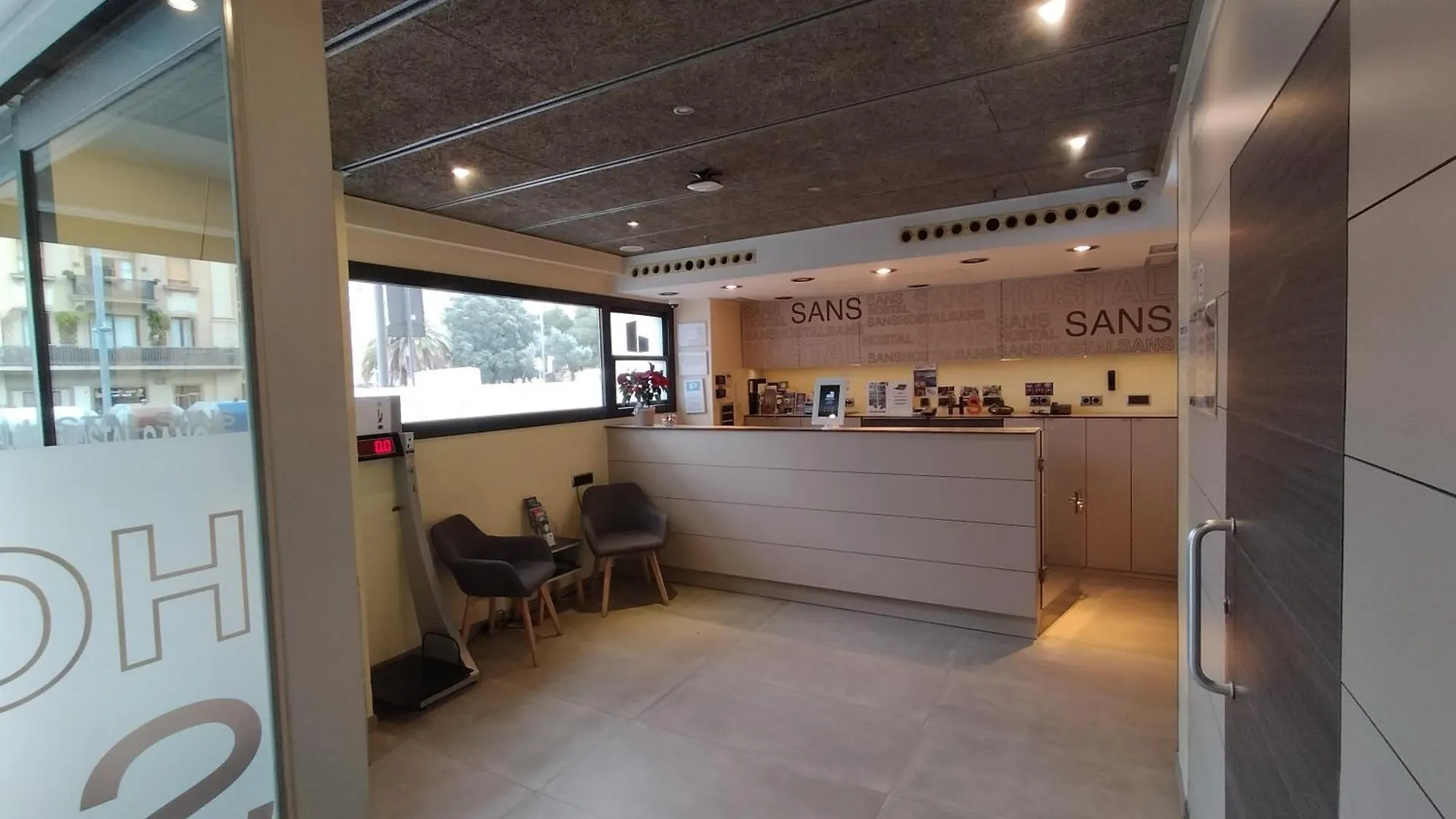 Guest house Hostal Sans Barcelona