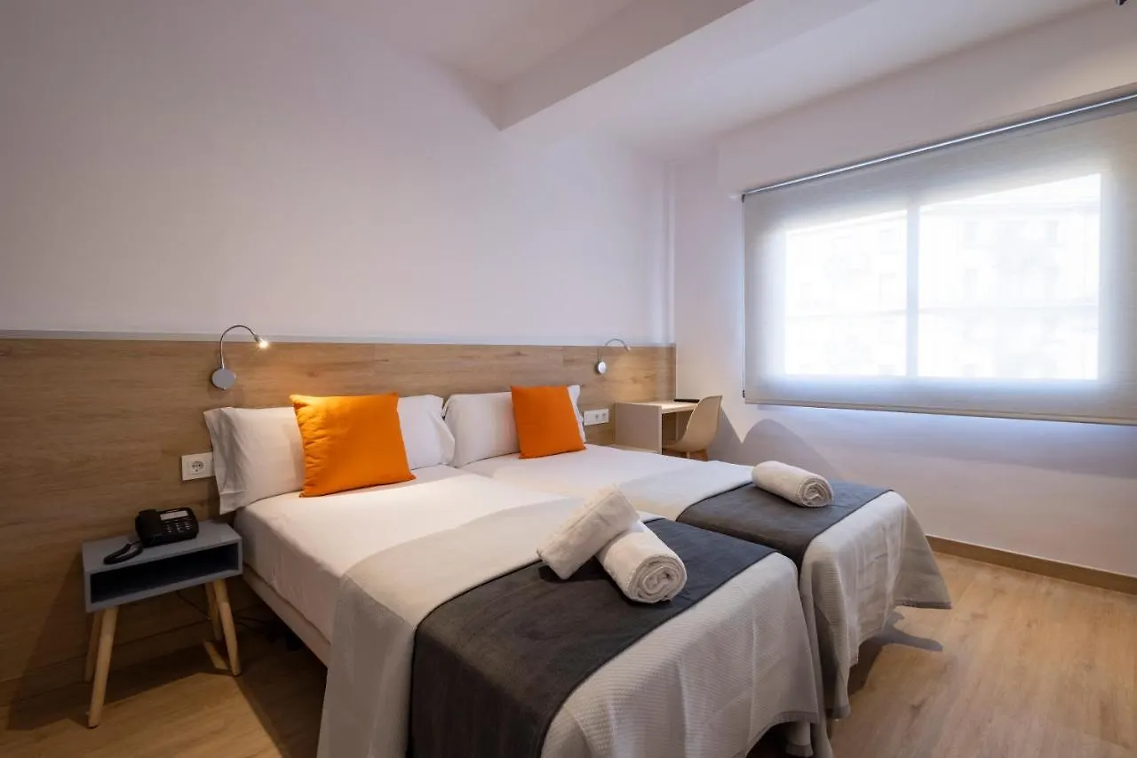 Hostal Sans Barcelona Guest house